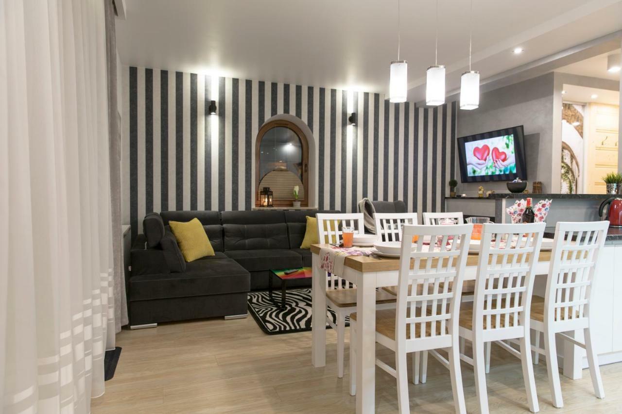 Apartament Pajo II -Rezydencja Tatry--Grota Solna--Balkon--Parking ザコパネ エクステリア 写真