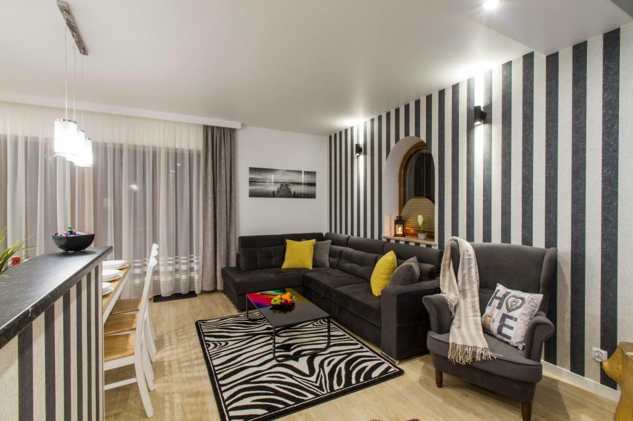Apartament Pajo II -Rezydencja Tatry--Grota Solna--Balkon--Parking ザコパネ エクステリア 写真